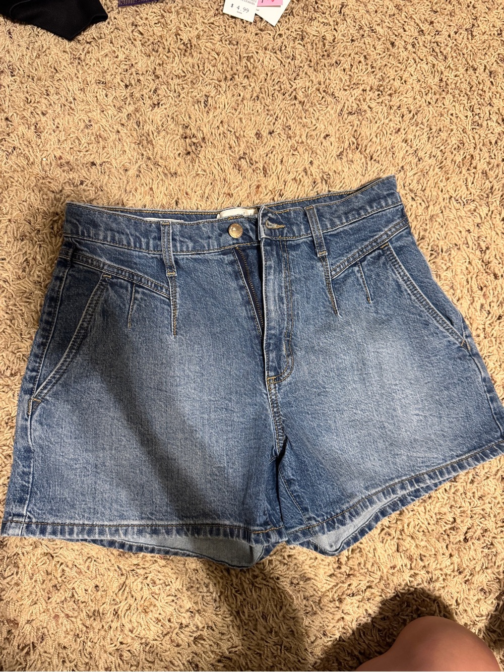 Universal Thread Mid-Rise Blue Denim Shorts